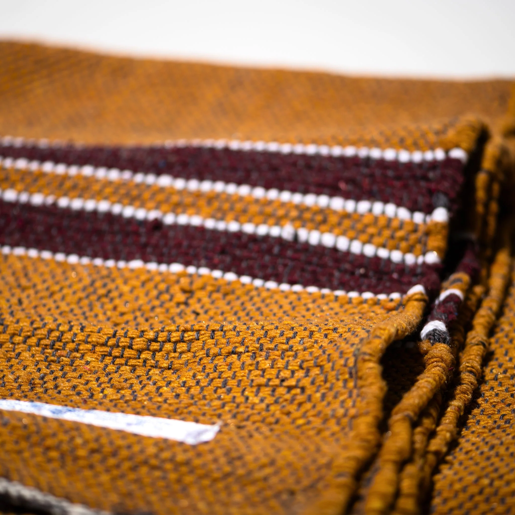 COLLEGE RUG / Mustard - Image 4