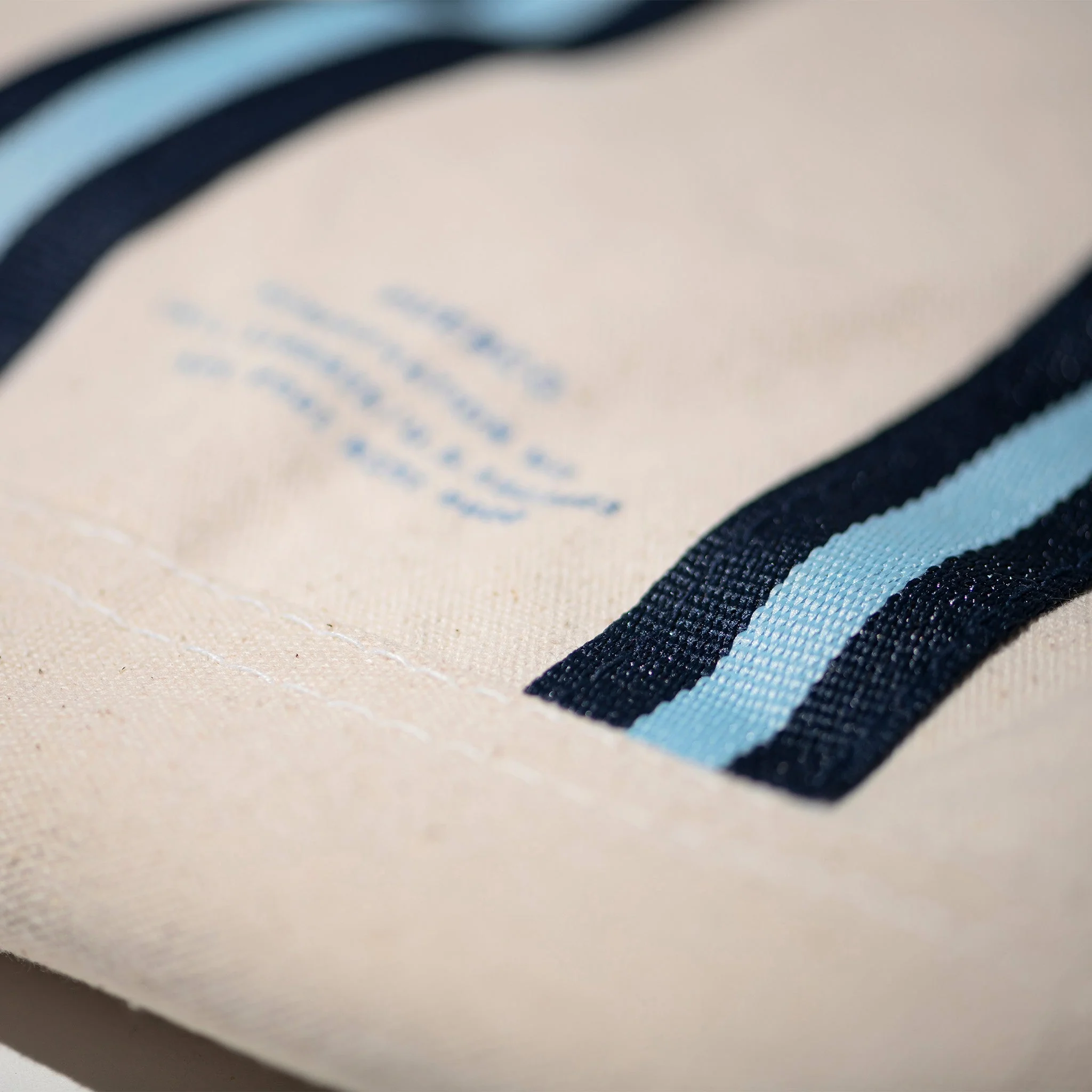 COLLEGE TOTE BAG / Vacation - Image 7