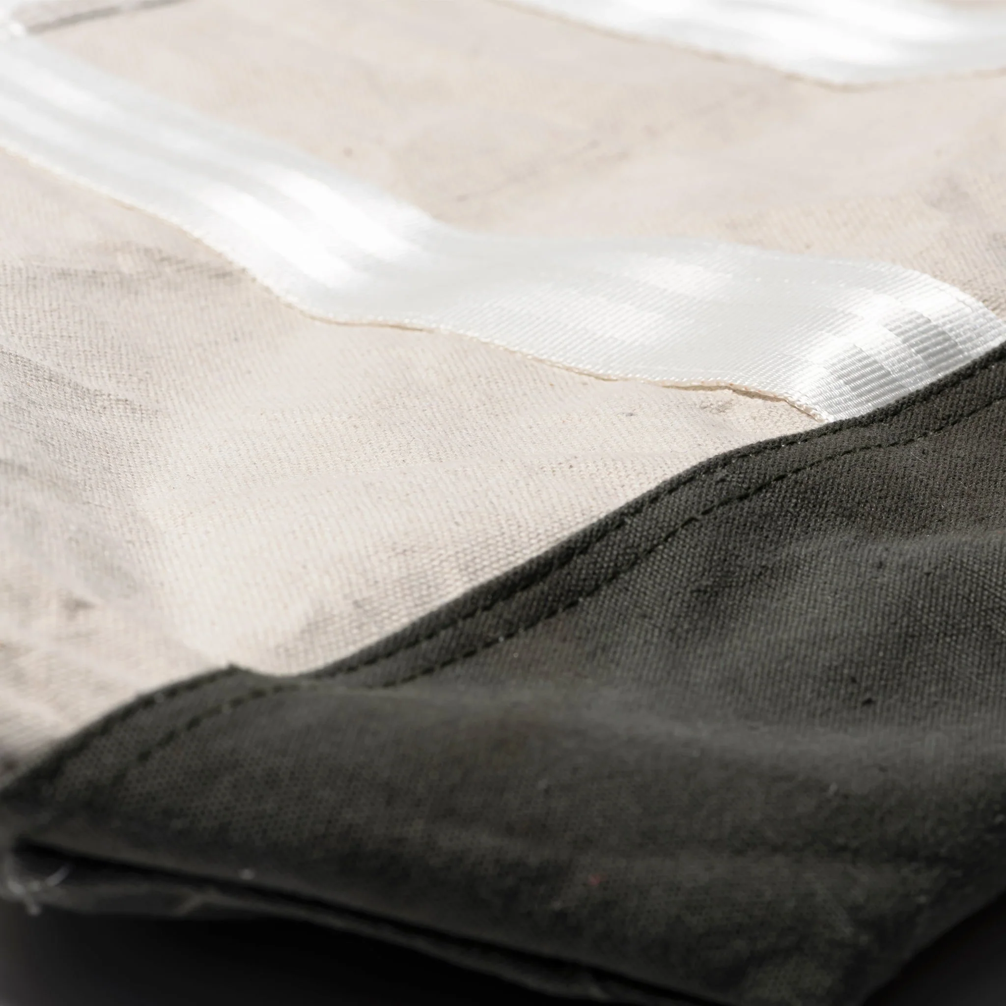 LAMINATED FABRIC x VINTAGE FABRIC BAG
 / 60 x 30 - Image 4