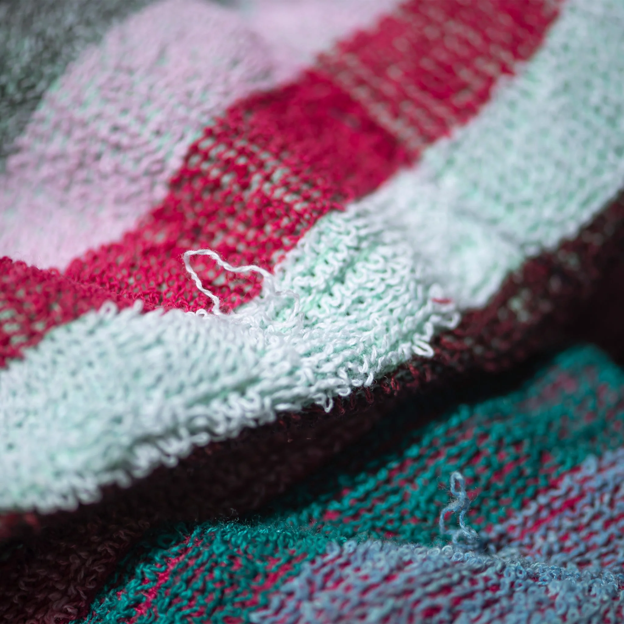 LOCAL DISTRIBUTION RAINBOW TOWEL BAG - Image 5