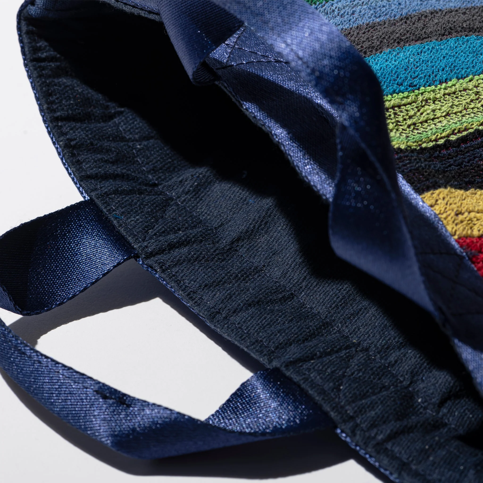 LOCAL DISTRIBUTION RAINBOW TOWEL SQUARE BAG - Image 3