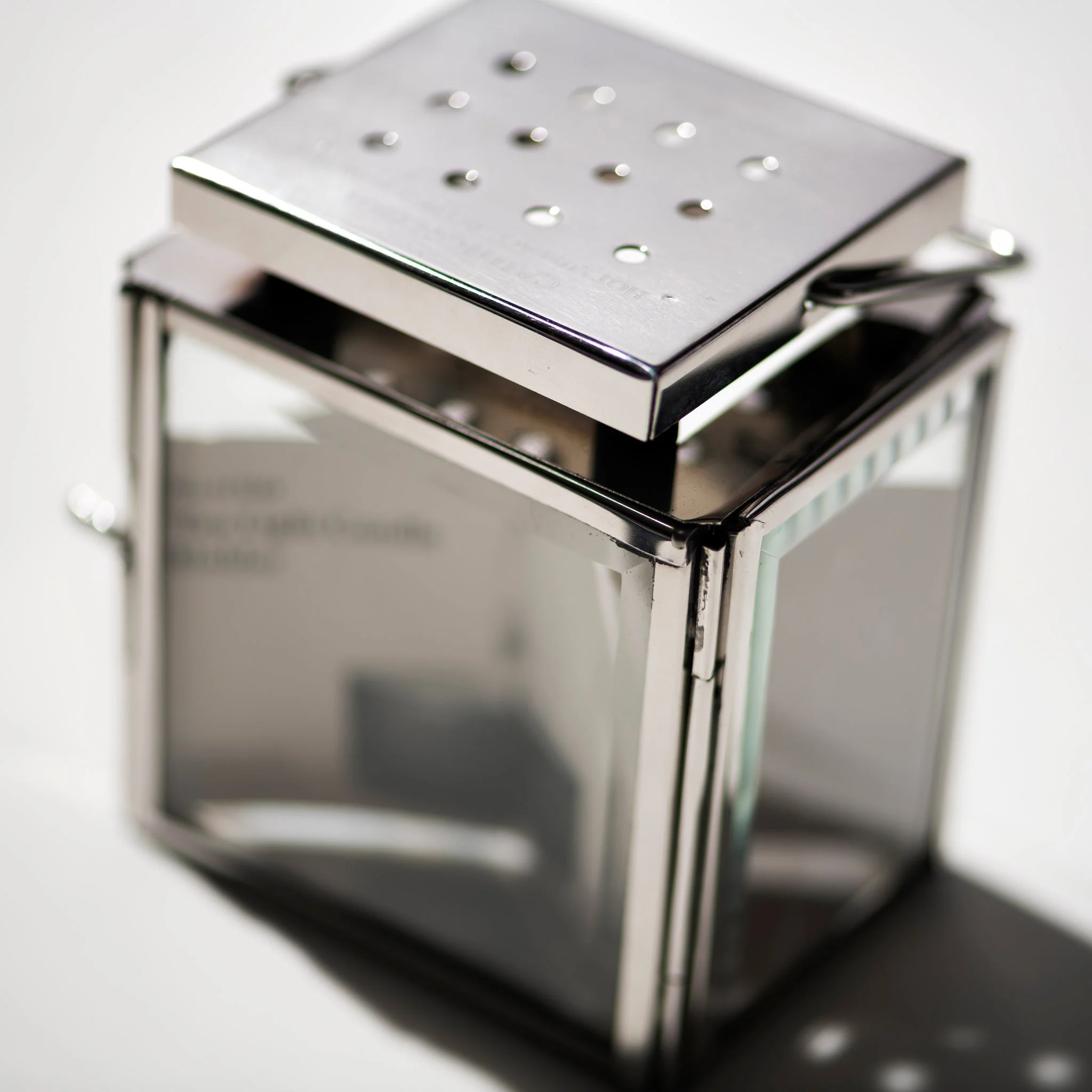 TEA LIGHT CANDLE HOLDER - Image 4