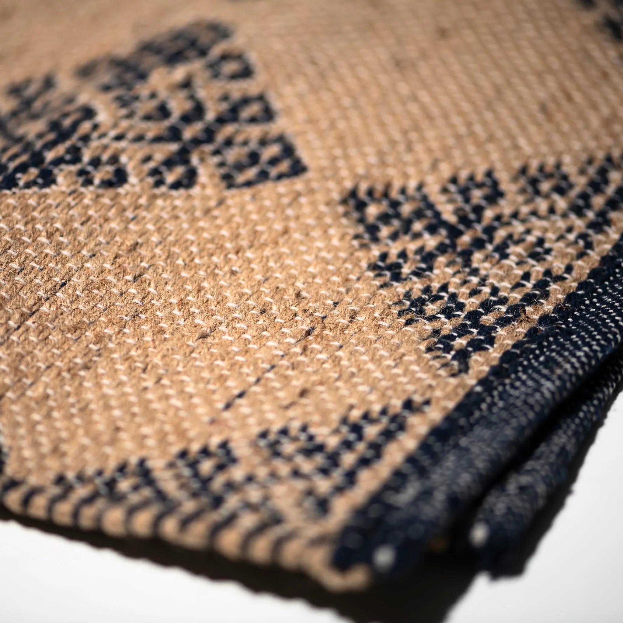 TILE PATTERNED JUTE MAT / Mykonos - Image 2