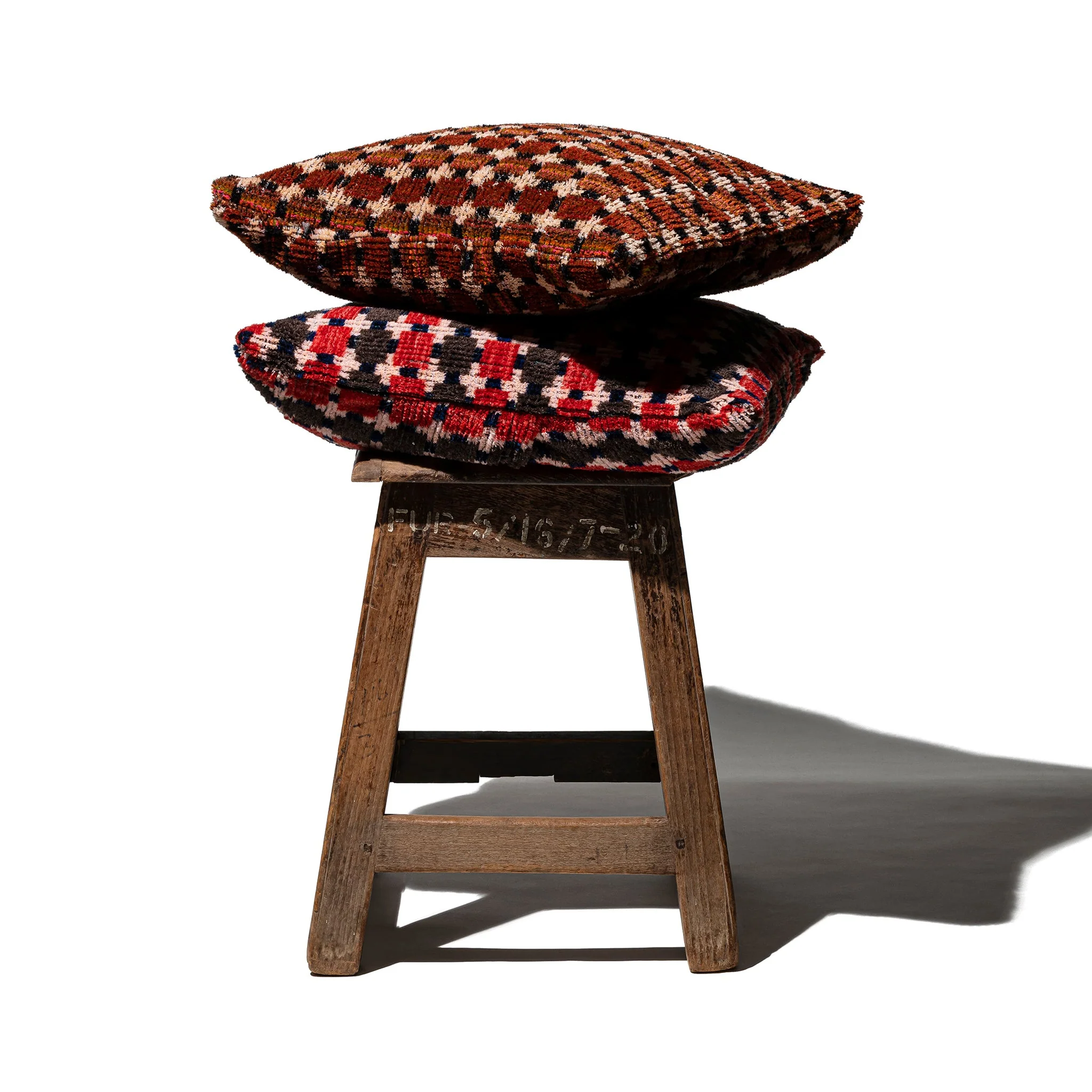 TRUCK SEAT FABRIC CUSHION - Image 9