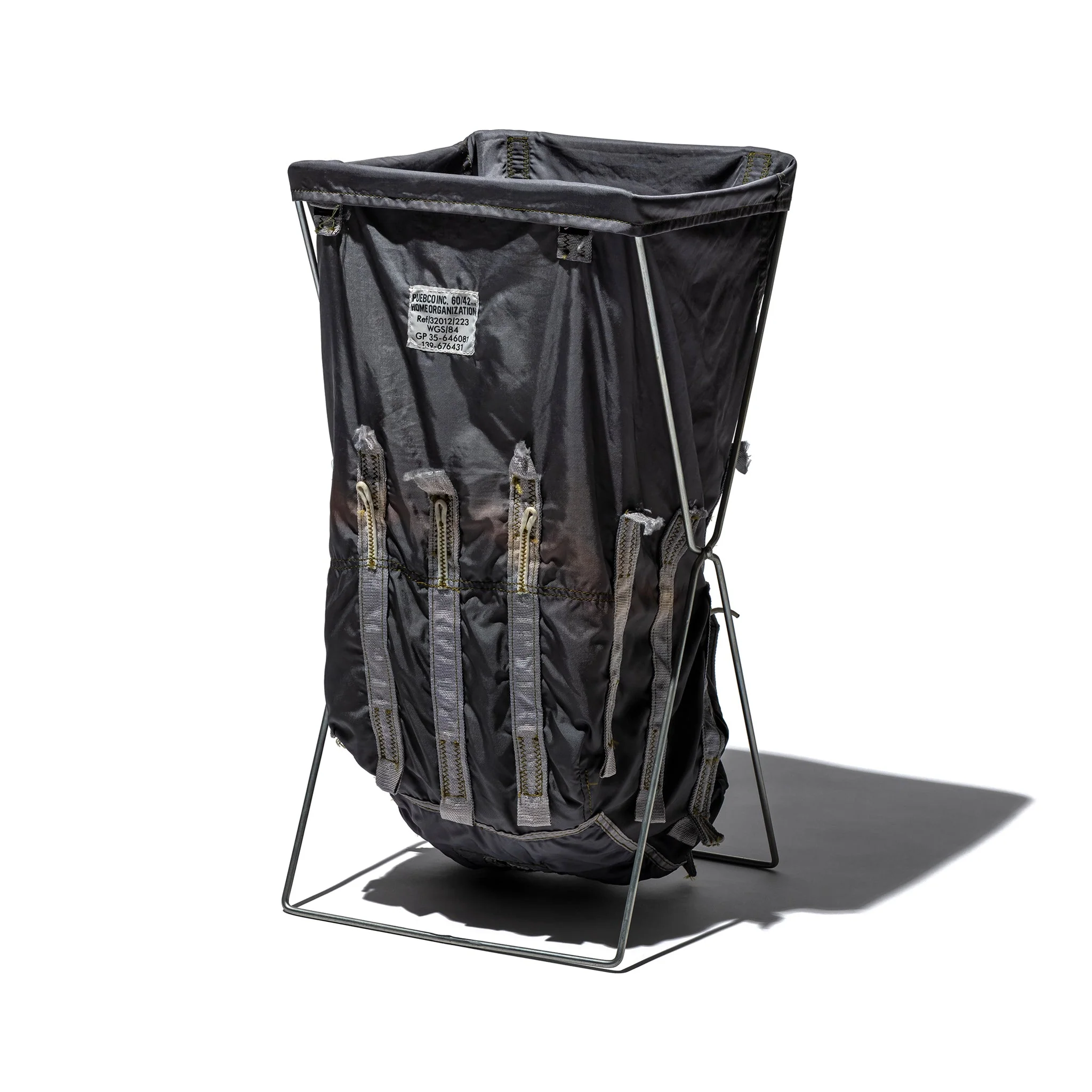 VINTAGE PARACHUTE LAUNDRY BASKET - Image 5