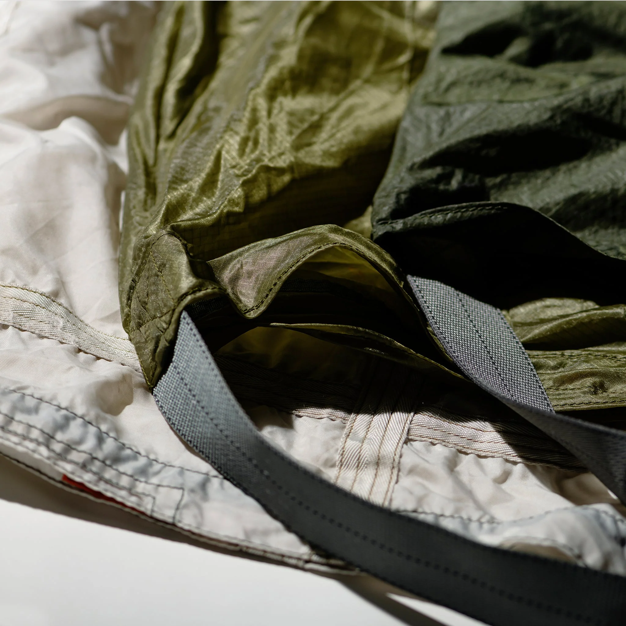 VINTAGE PARACHUTE LIGHT BAG / Olive - Image 8