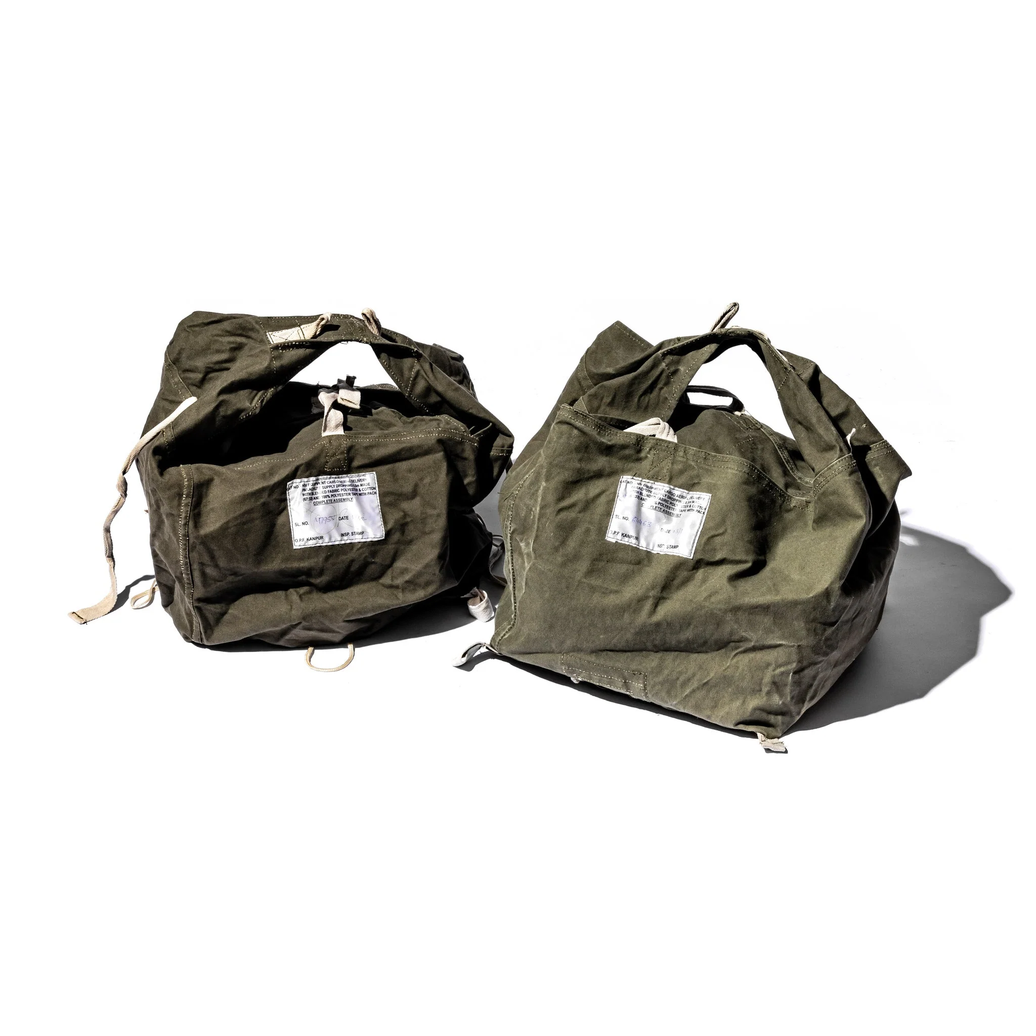 VINTAGE PARACHUTE SQUARE BAG - Image 2