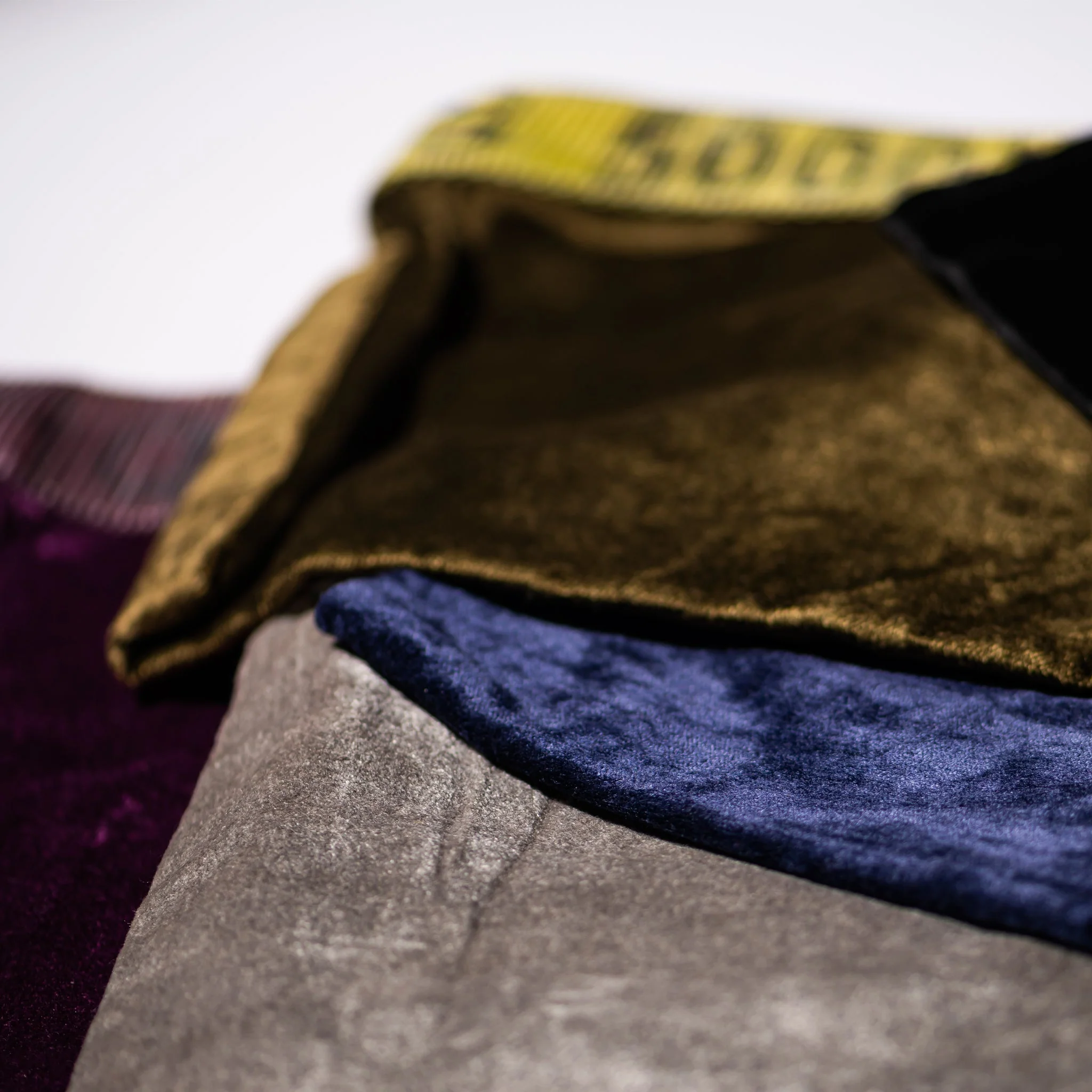 VINTAGE SLING BELT POUCH / Purple - Image 5