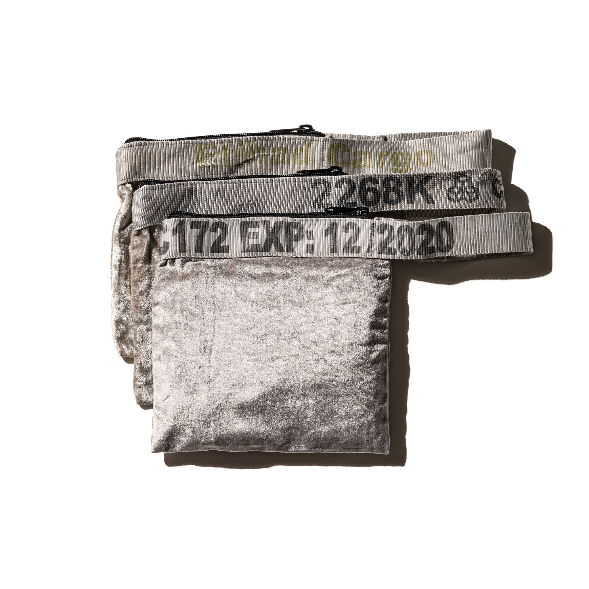 VINTAGE SLING BELT POUCH / Silver - Image 3