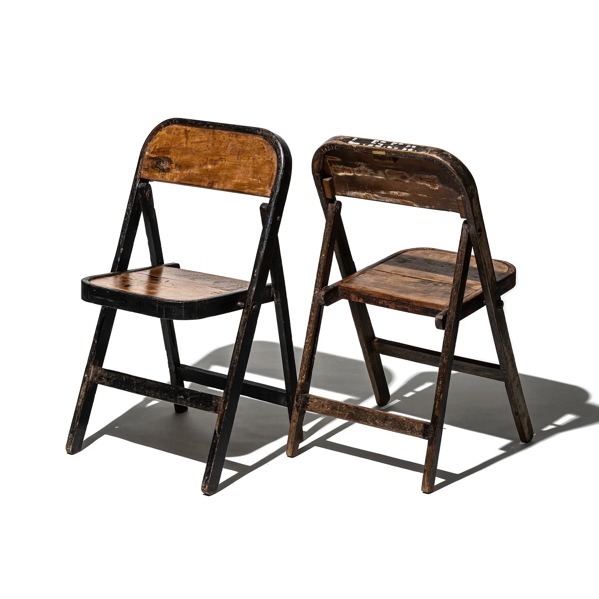 WOODEN VINTAGE CINEMA CHAIR - Image 3